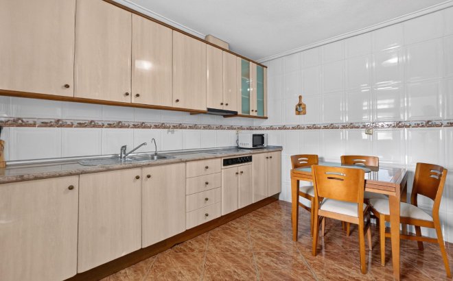 Revente - Appartement -
Torrevieja