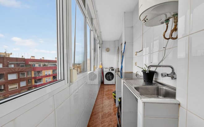 Revente - Appartement -
Torrevieja