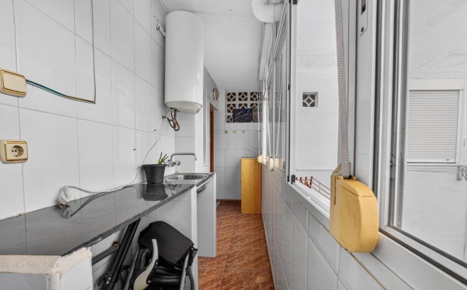 Revente - Appartement -
Torrevieja