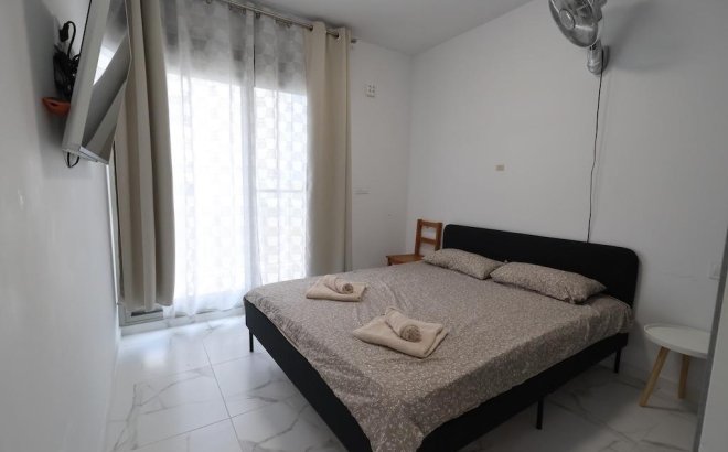 Resale - Villa -
Orihuela Costa - Costa Blanca