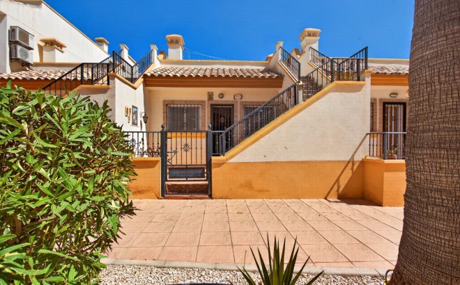 Resale - Villa -
Orihuela Costa - Costa Blanca