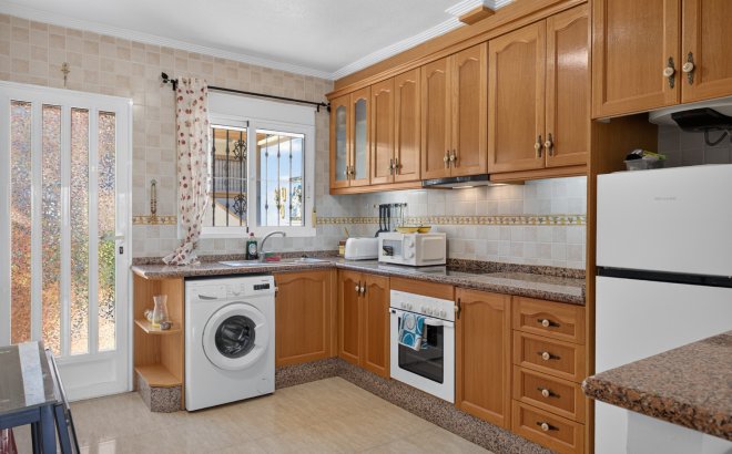 Resale - Villa -
Orihuela Costa - Costa Blanca