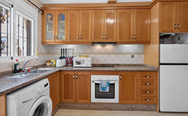 Resale - Villa -
Orihuela Costa - Costa Blanca