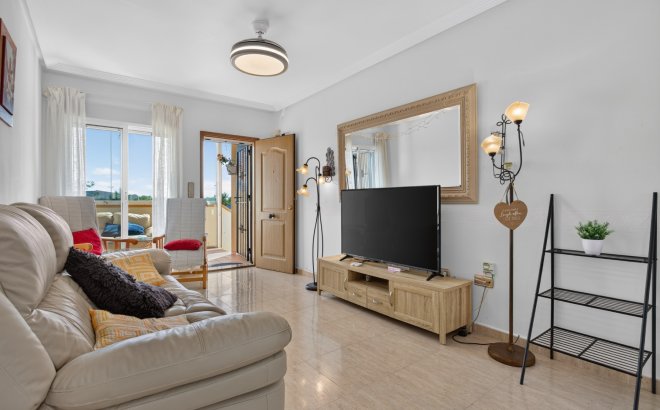 Resale - Villa -
Orihuela Costa - Costa Blanca
