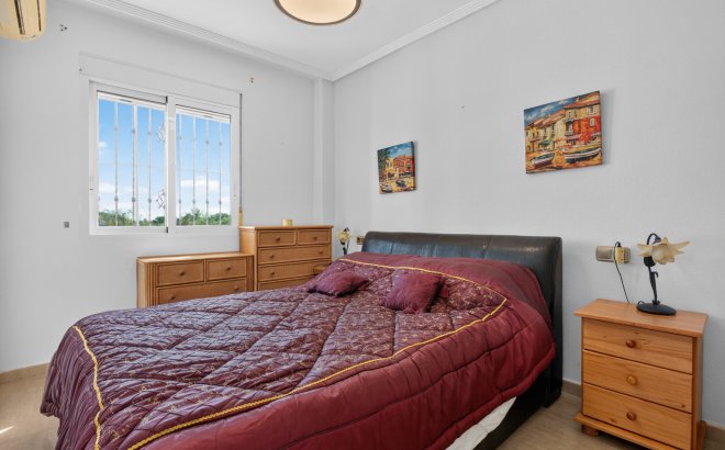 Resale - Villa -
Orihuela Costa - Costa Blanca