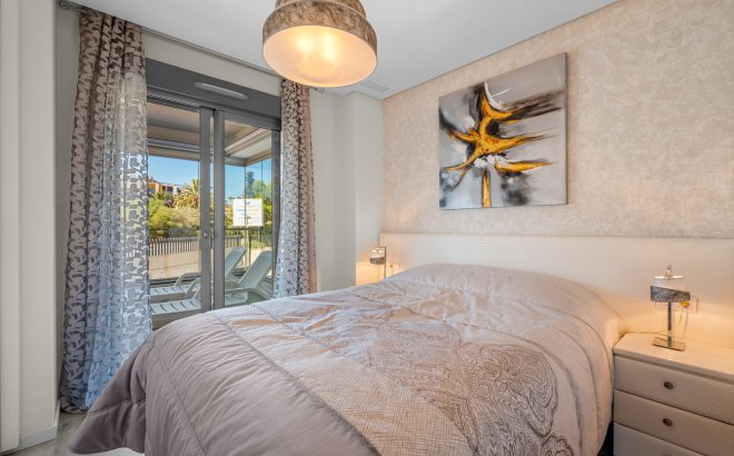 Resale - Apartment -
Orihuela Costa - Los Dolses