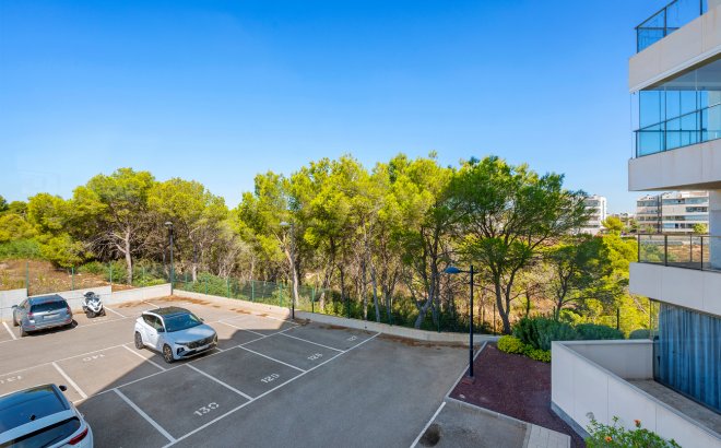 Resale - Apartment -
Orihuela Costa - Los Dolses