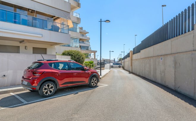 Resale - Apartment -
Orihuela Costa - Los Dolses