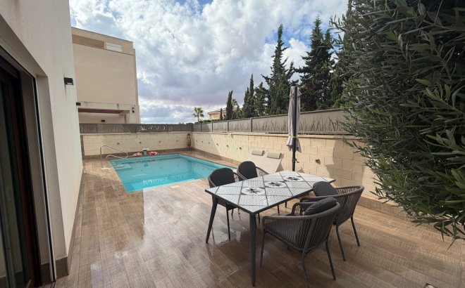 Resale - Villa -
Ciudad Quesada - Costa Blanca