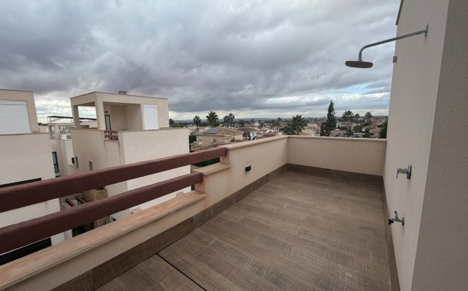Resale - Villa -
Ciudad Quesada - Costa Blanca