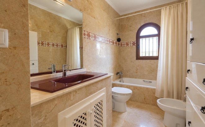 Resale - Dúplex -
Orihuela Costa - Costa Blanca