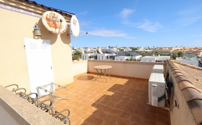 Resale - Villa -
Orihuela Costa - Costa Blanca