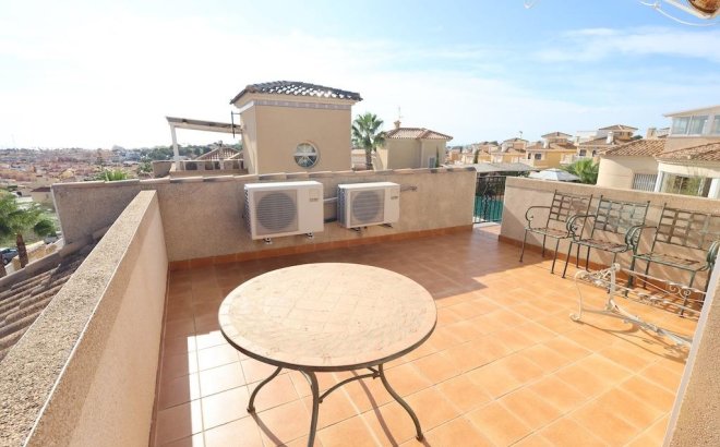 Resale - Villa -
Orihuela Costa - Costa Blanca