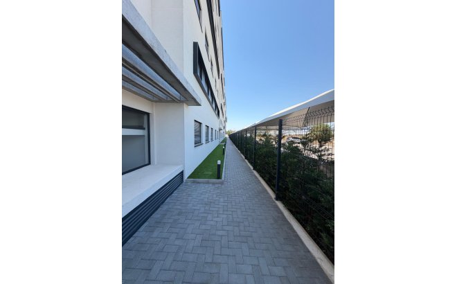 Resale - Apartment -
Dehesa de Campoamor - Costa Blanca