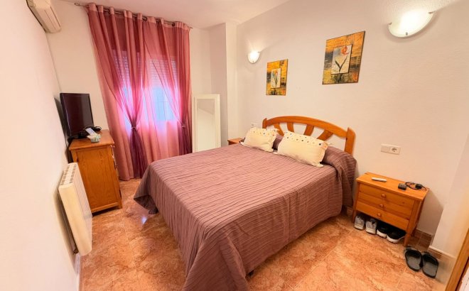 Resale - Apartment -
Torrevieja - Centro