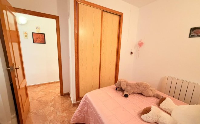 Resale - Apartment -
Torrevieja - Centro