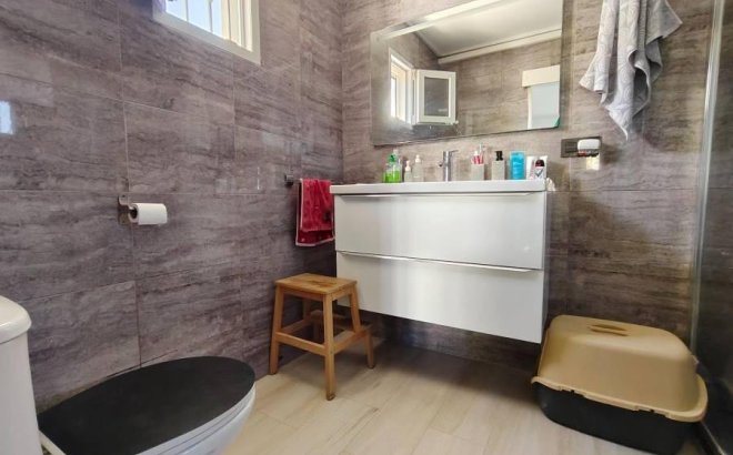 Resale - Villa -
Torrevieja - Torreta Florida