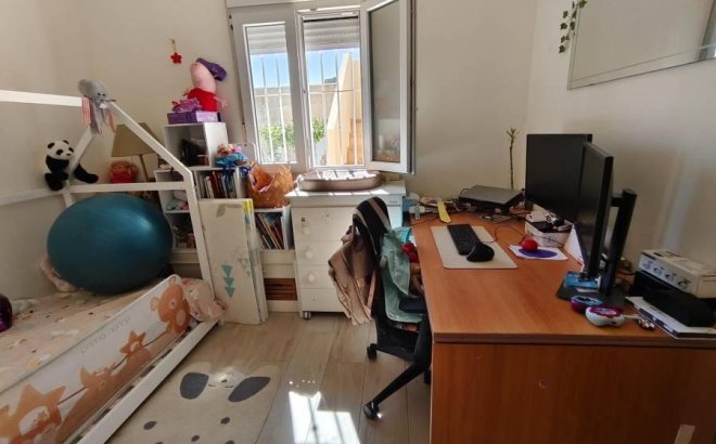 Resale - Villa -
Torrevieja - Torreta Florida