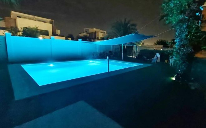 Resale - Villa -
Torrevieja - Torreta Florida