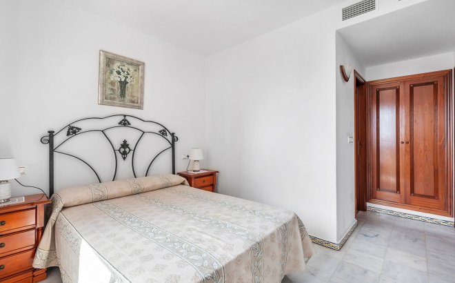 Resale - Apartment -
Torrevieja - Costa Blanca