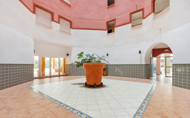 Resale - Apartment -
Torrevieja - Costa Blanca