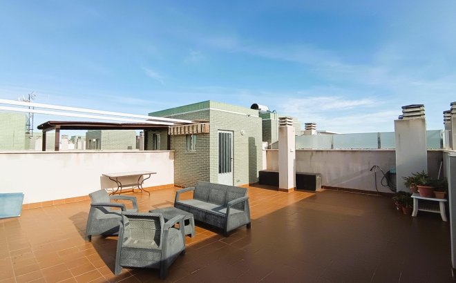 Revente - Penthouse -
Orihuela Costa - Costa Blanca