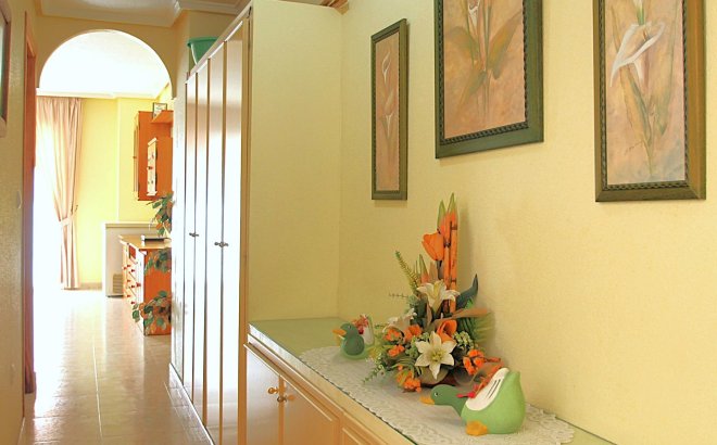 Revente - Appartement -
Torrevieja - Las Piscinas Naturales