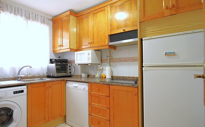 Revente - Appartement -
Torrevieja - Las Piscinas Naturales