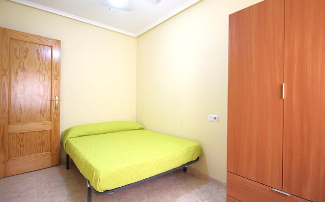 Revente - Appartement -
Torrevieja - Las Piscinas Naturales