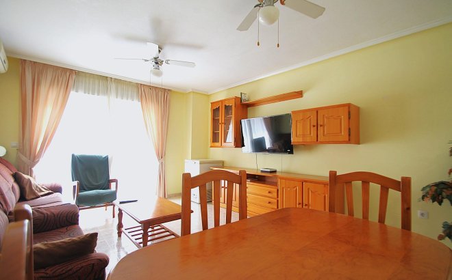 Revente - Appartement -
Torrevieja - Las Piscinas Naturales
