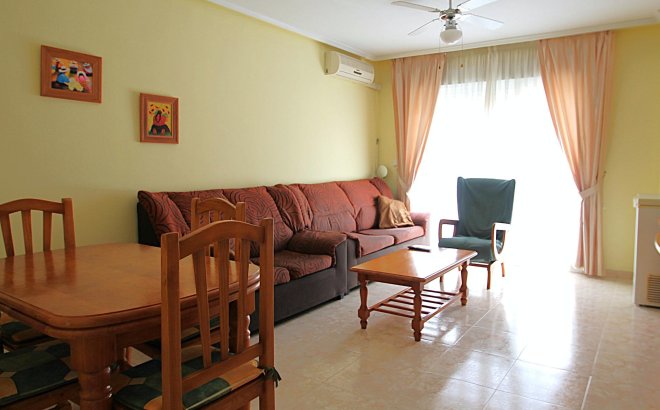 Revente - Appartement -
Torrevieja - Las Piscinas Naturales