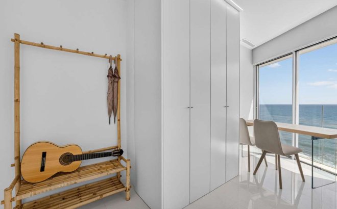 Resale - Apartment -
Torrevieja - Costa Blanca