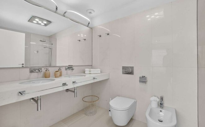 Resale - Apartment -
Torrevieja - Costa Blanca
