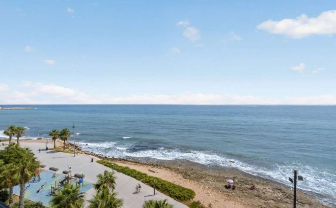 Resale - Apartment -
Torrevieja - Costa Blanca