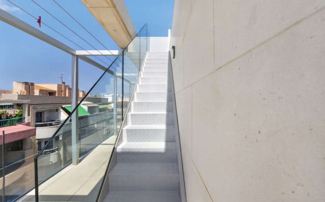 Resale - Apartment -
Torrevieja - Costa Blanca