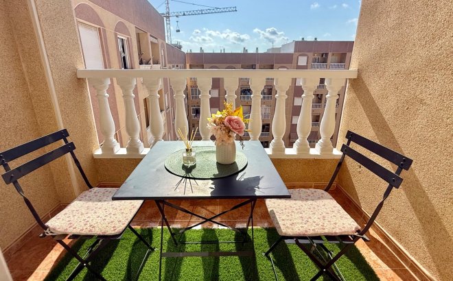 Resale - Penthouse -
Torrevieja - PARQUE DE LAS NACIONES