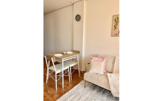 Resale - Penthouse -
Torrevieja - PARQUE DE LAS NACIONES