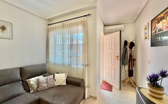 Resale - Apartment -
Orihuela Costa - Costa Blanca