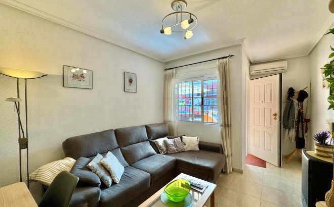 Resale - Apartment -
Orihuela Costa - Costa Blanca