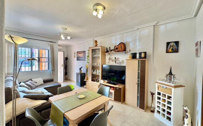 Resale - Apartment -
Orihuela Costa - Costa Blanca