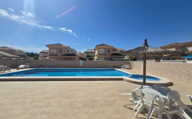 Herverkoop - Villa -
Torrevieja - Los Balcones - Los Altos del Edén