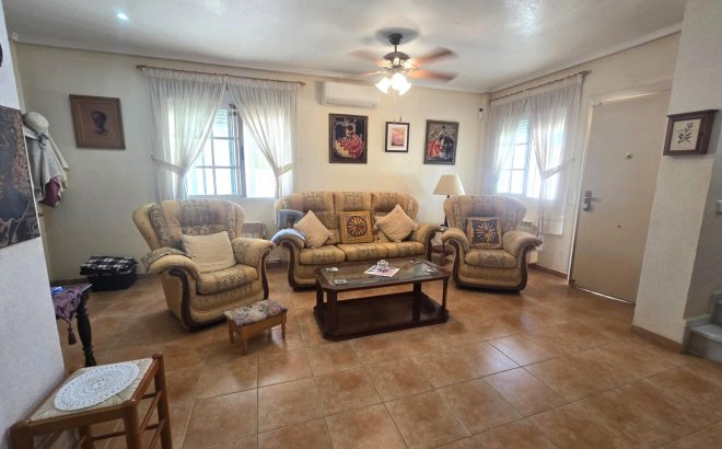 Herverkoop - Villa -
Torrevieja - Los Balcones - Los Altos del Edén