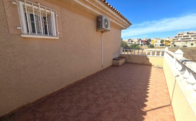 Herverkoop - Villa -
Torrevieja - Los Balcones - Los Altos del Edén