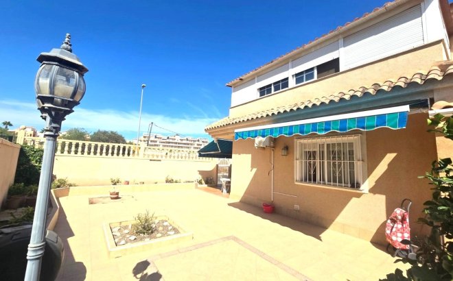 Herverkoop - Villa -
Torrevieja - Los Balcones - Los Altos del Edén
