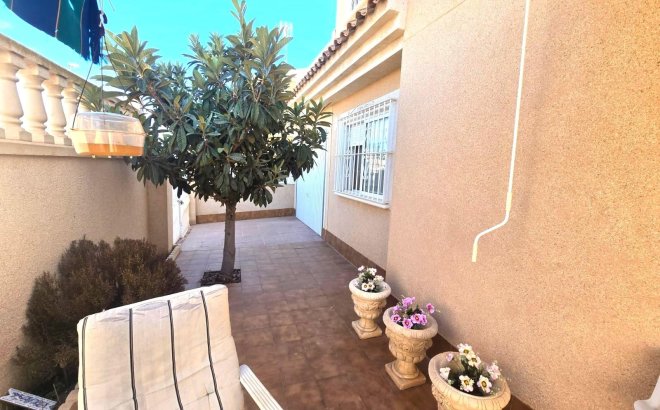 Herverkoop - Villa -
Torrevieja - Los Balcones - Los Altos del Edén