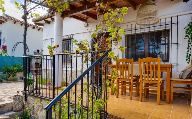 Resale - Bungalow -
Torrevieja - Los Balcones