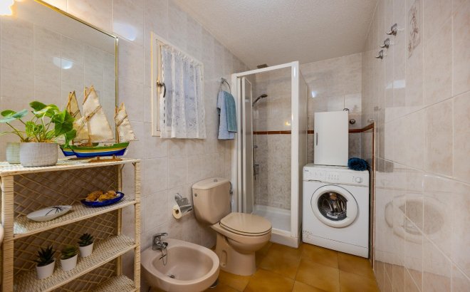 Resale - Bungalow -
Torrevieja - Los Balcones