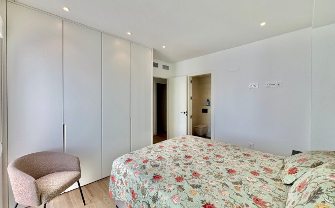 Resale - Penthouse -
Pilar de la Horadada - Costa Blanca