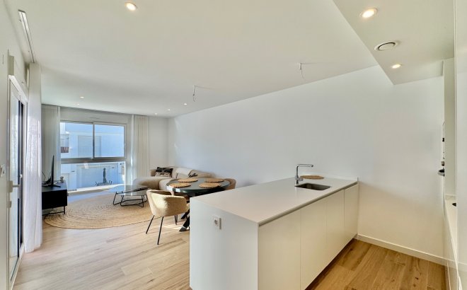 Resale - Penthouse -
Pilar de la Horadada - Costa Blanca