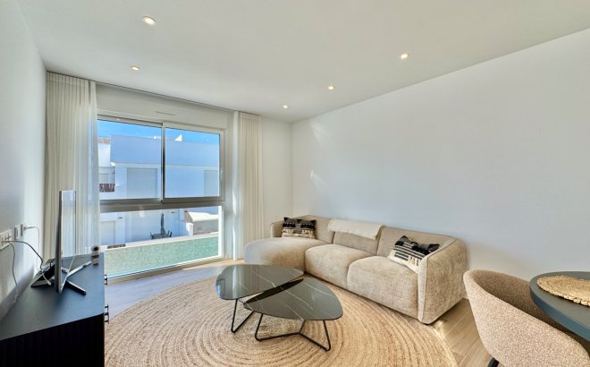 Resale - Penthouse -
Pilar de la Horadada - Costa Blanca